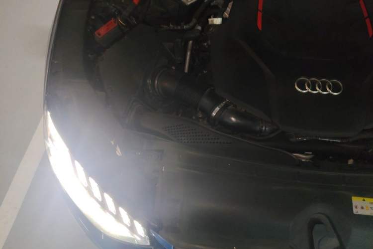 Used Audi S4 2020 S4 3.0TFSI Engine Bay Right