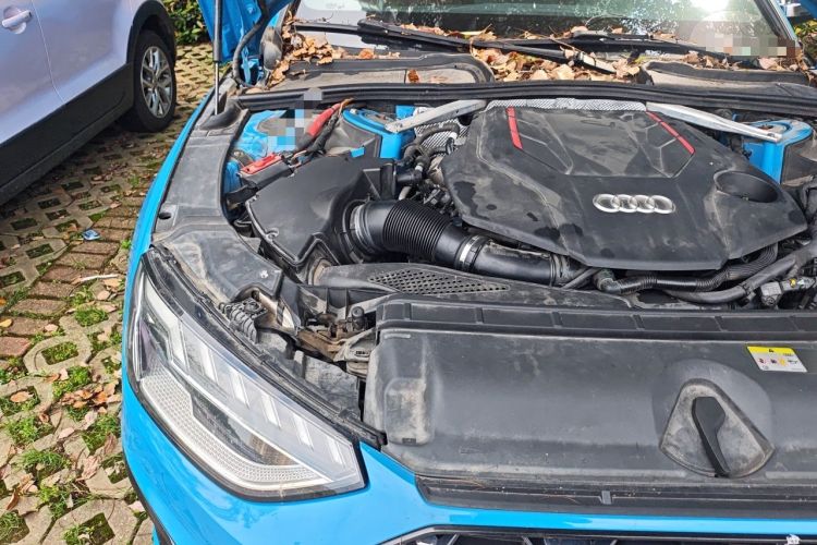 Used Audi S4 2020 S4 3.0TFSI Engine Bay Right