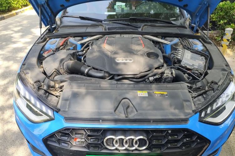 Used Audi S4 2020 S4 3.0TFSI Engine Bay