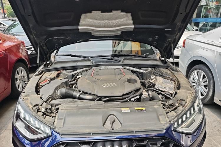 Used Audi S4 2020 S4 3.0TFSI Engine Bay