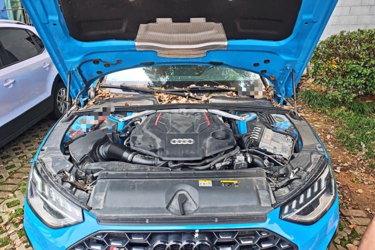 Used Audi S4 2020 S4 3.0TFSI Engine Bay