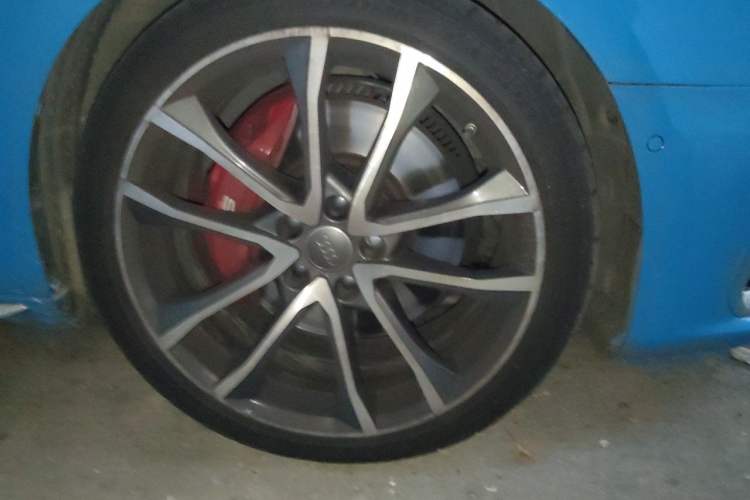 Used Audi S4 2020 S4 3.0TFSI Right Front Wheel Hub