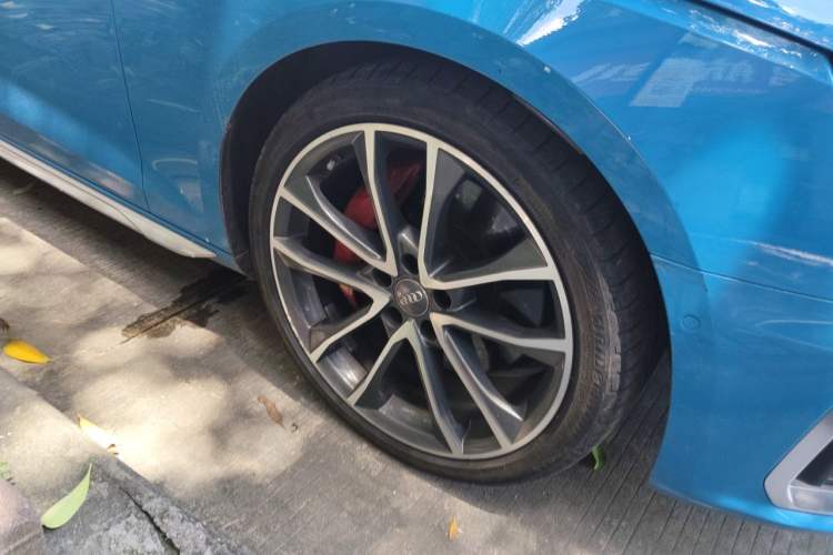 Used Audi S4 2020 S4 3.0TFSI Right Front Wheel Hub