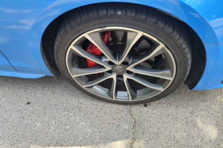 Used Audi S4 2020 S4 3.0TFSI Right Front Wheel Hub