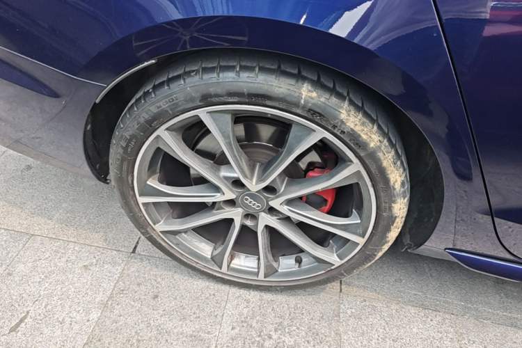 Used Audi S4 2020 S4 3.0TFSI Right Rear Wheel Hub