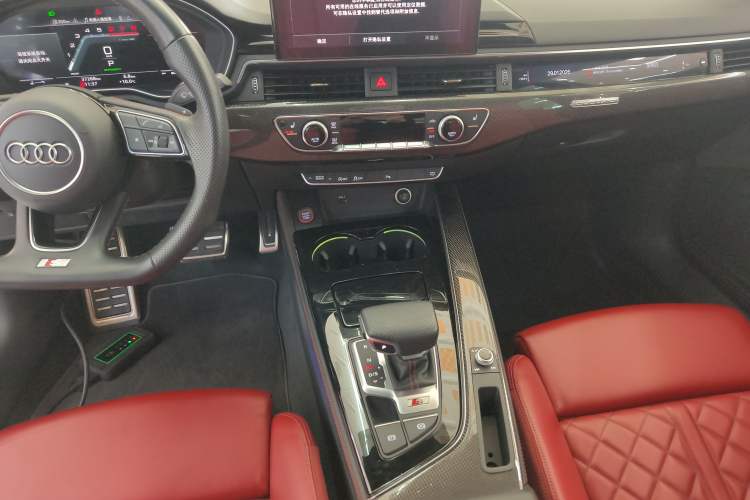 Used Audi S4 2020 S4 3.0TFSI Audio And AC Panel