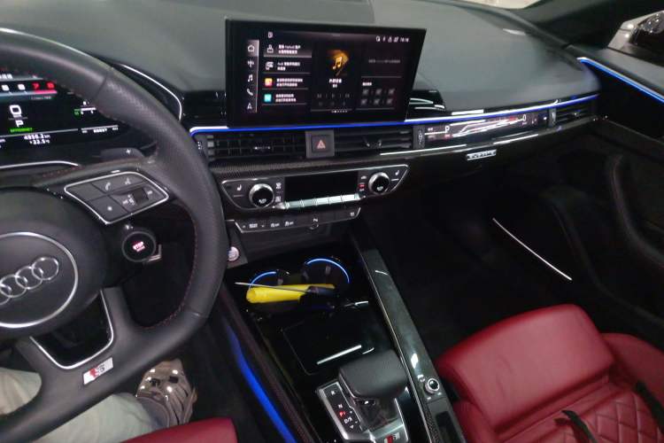 Used Audi S4 2020 S4 3.0TFSI Audio And AC Panel