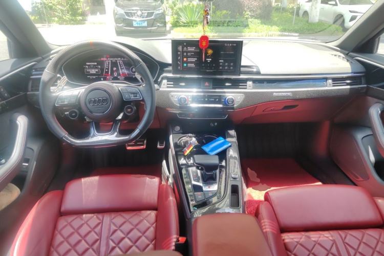 Used Audi S4 2020 S4 3.0TFSI Center Console