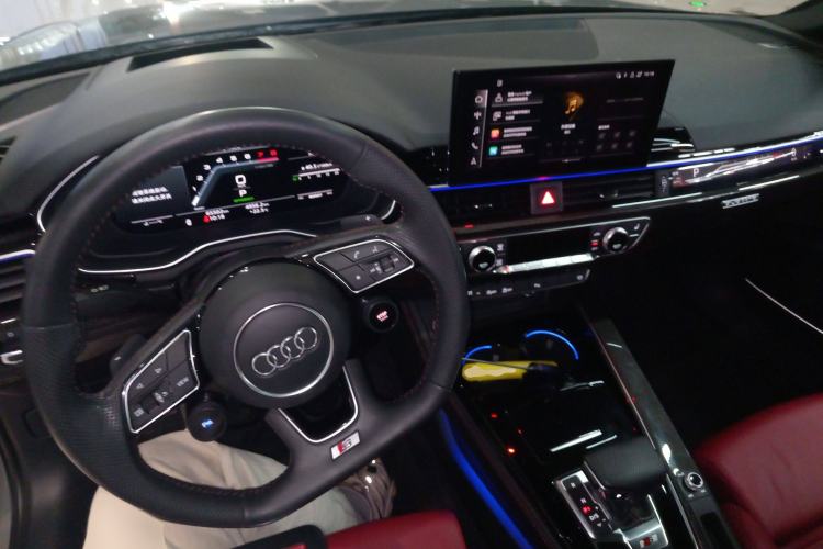 Used Audi S4 2020 S4 3.0TFSI Center Console