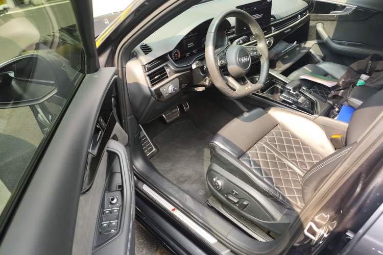 Used Audi S4 2020 S4 3.0TFSI Driver Seat