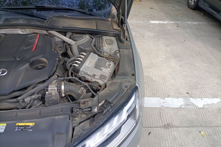 Used Audi S4 2020 S4 3.0TFSI Engine Bay Left