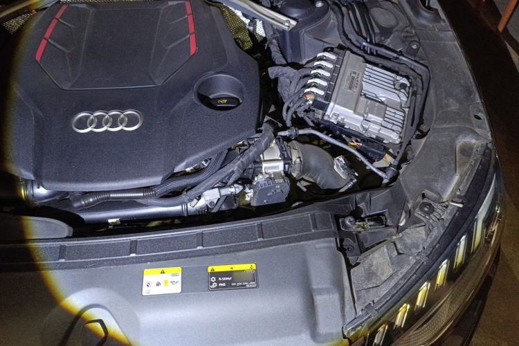 Used Audi S4 2020 S4 3.0TFSI Engine Bay Left