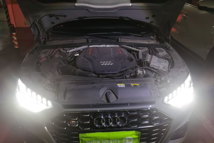 Used Audi S4 2020 S4 3.0TFSI Engine Bay