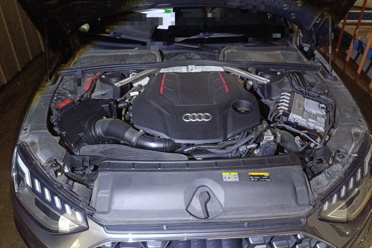 Used Audi S4 2020 S4 3.0TFSI Engine Bay