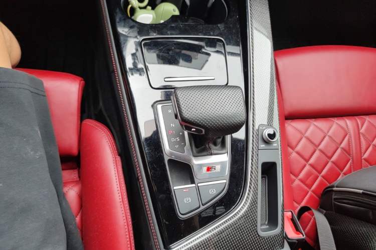 Used Audi S4 2020 S4 3.0TFSI Gear Lever