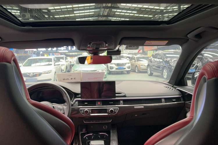 Used Audi S4 2020 S4 3.0TFSI Headliner