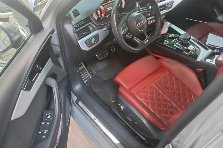 Used Audi S4 2020 S4 3.0TFSI Interior 3