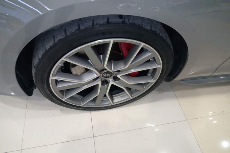 Used Audi S4 2020 S4 3.0TFSI Left Front Wheel Hub