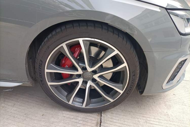 Used Audi S4 2020 S4 3.0TFSI Right Front Wheel Hub