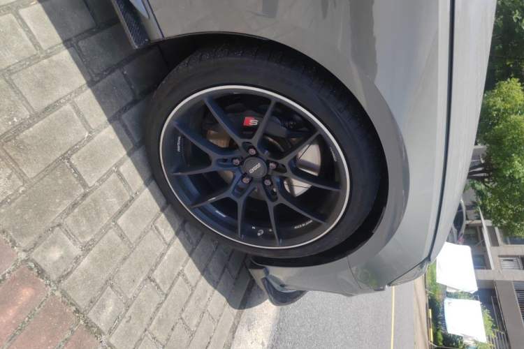 Used Audi S4 2020 S4 3.0TFSI Right Front Wheel Hub
