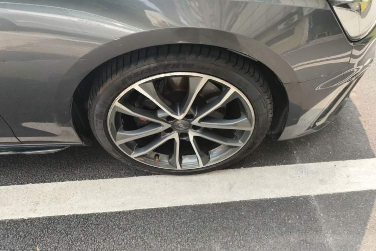 Used Audi S4 2020 S4 3.0TFSI Right Front Wheel Hub
