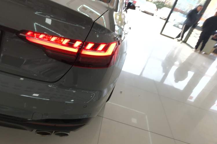 Used Audi S4 2020 S4 3.0TFSI Right Rear Taillight