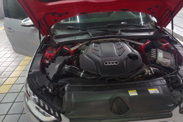 Used Audi S4 2020 S4 3.0TFSI Engine Bay Right