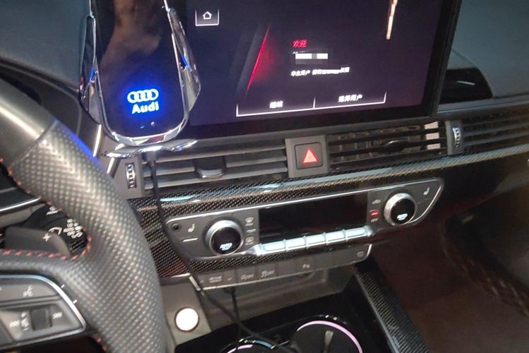 Used Audi S4 2020 S4 3.0TFSI Audio And AC Panel