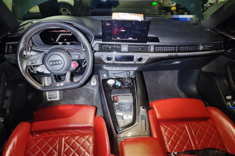 Used Audi S4 2020 S4 3.0TFSI Center Console