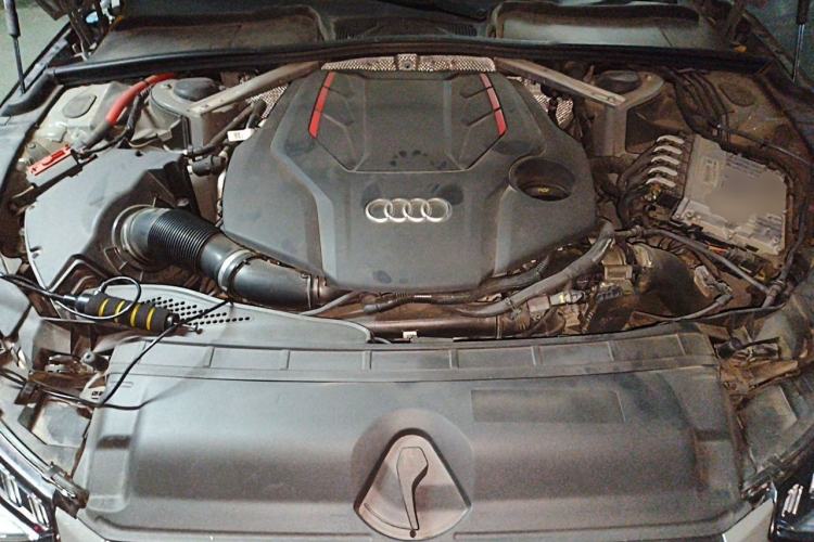 Used Audi S4 2020 S4 3.0TFSI Engine Bay