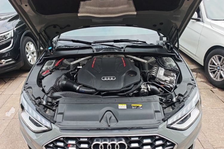 Used Audi S4 2020 S4 3.0TFSI Engine Bay