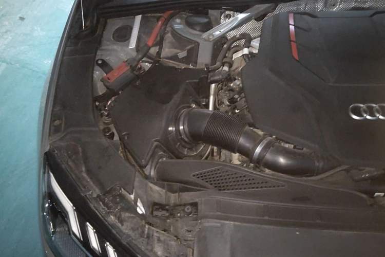 Used Audi S4 2020 S4 3.0TFSI Engine Bay Right