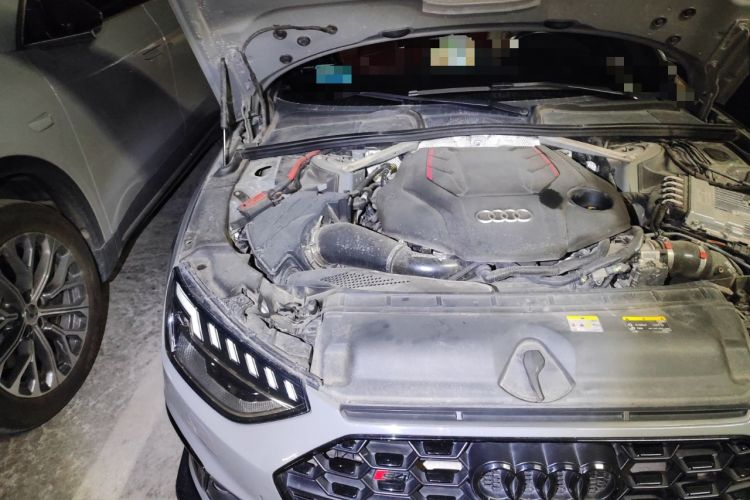 Used Audi S4 2020 S4 3.0TFSI Engine Bay Right