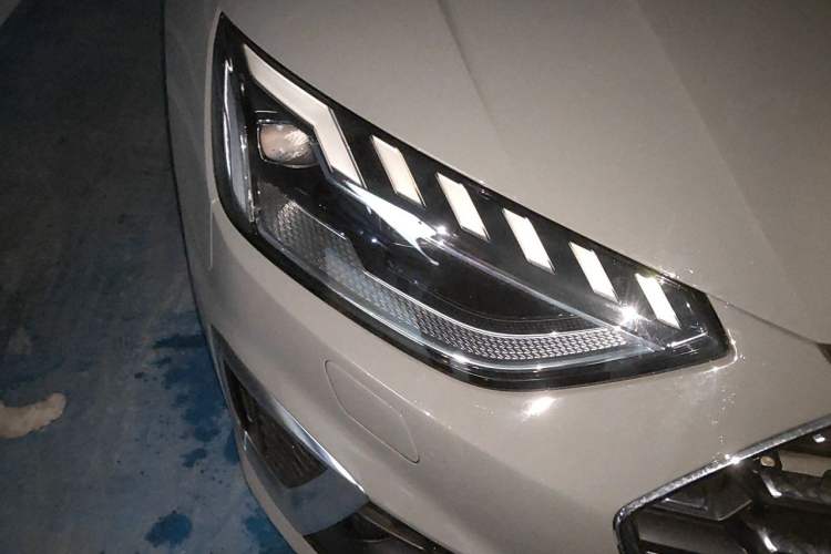 Used Audi S4 2020 S4 3.0TFSI Right Front Headlight