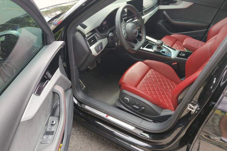 Used Audi S4 2022 S4 3.0TFSI Driver Seat