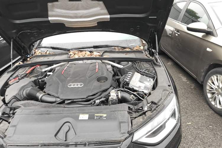 Used Audi S4 2022 S4 3.0TFSI Engine Bay Left