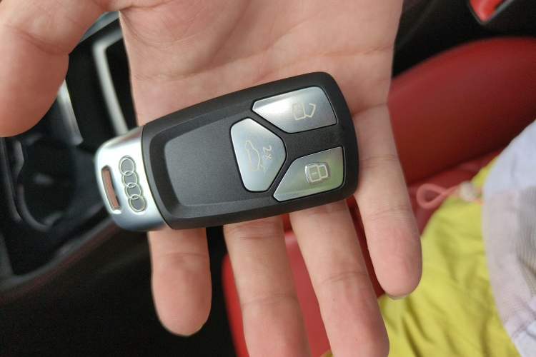Used Audi S4 2022 S4 3.0TFSI Vehicle Key