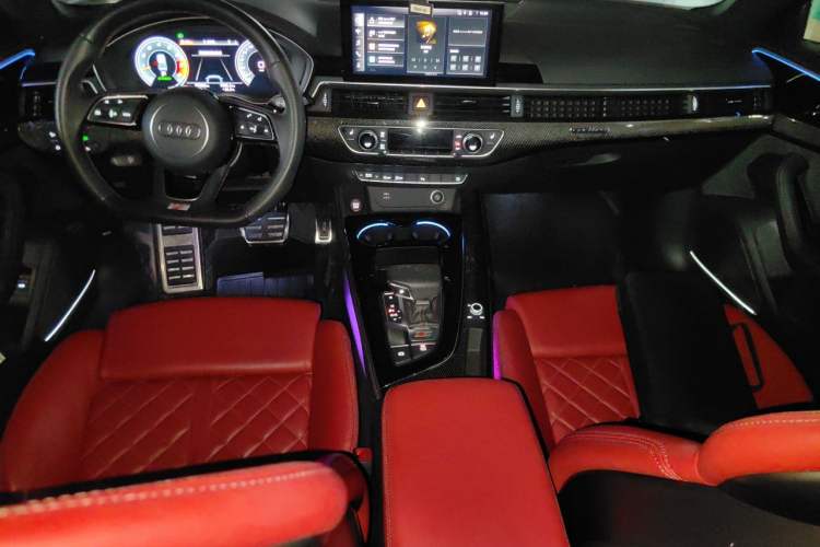 Used Audi S4 2022 S4 3.0TFSI Center Console