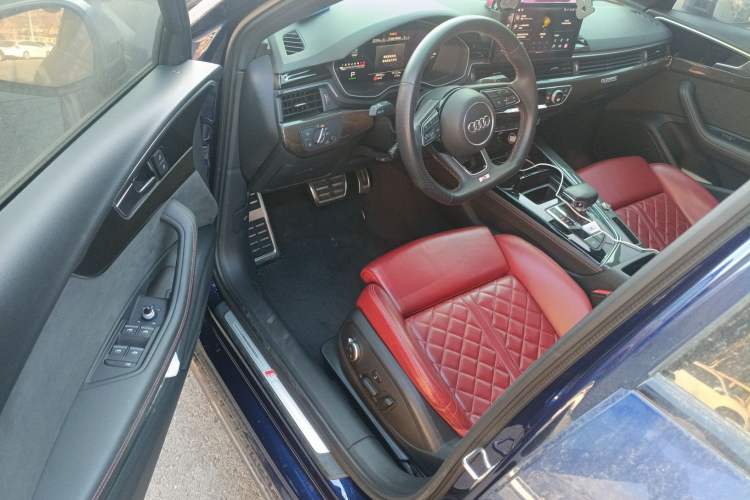 Used Audi S4 2022 S4 3.0TFSI Driver Seat