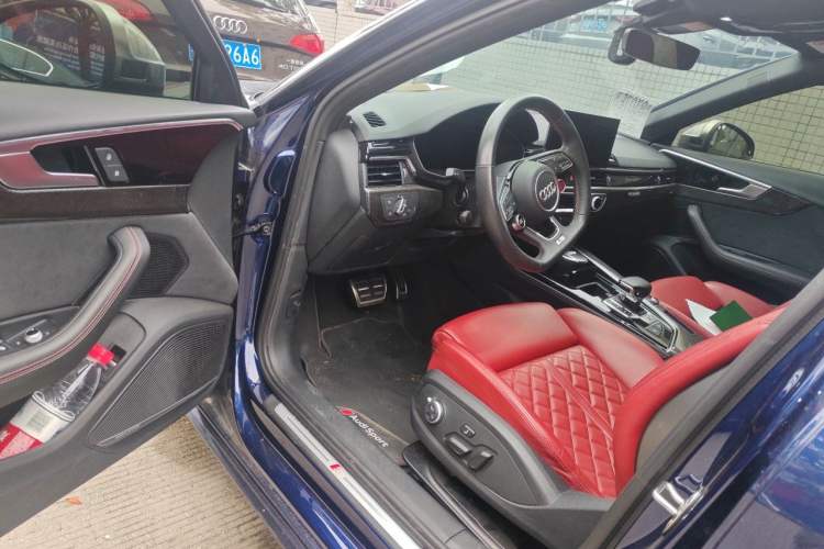 Used Audi S4 2022 S4 3.0TFSI Driver Seat