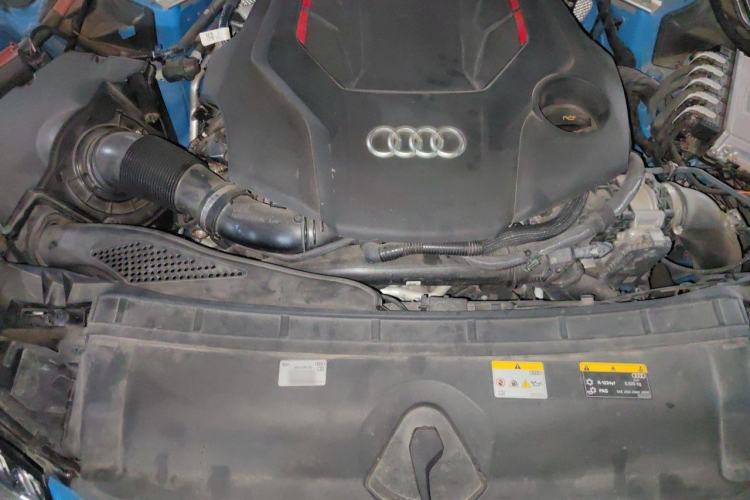 Used Audi S4 2022 S4 3.0TFSI Engine Bay