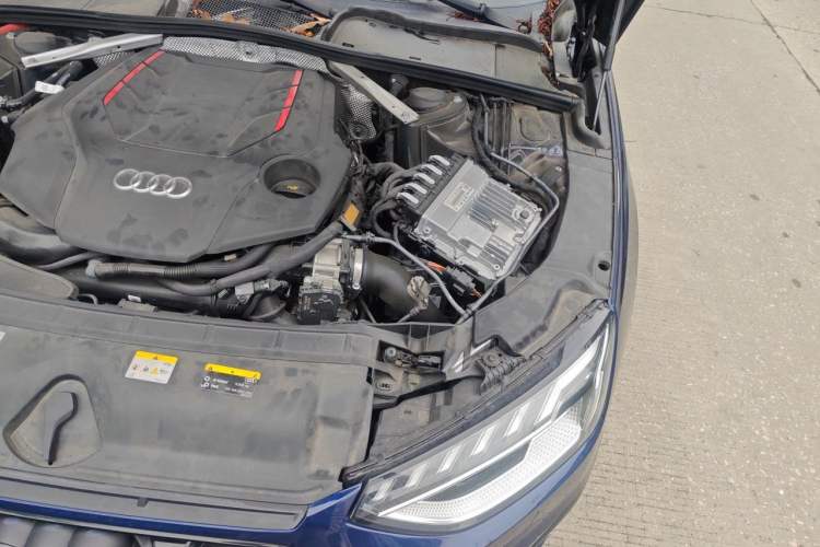 Used Audi S4 2022 S4 3.0TFSI Engine Bay Left