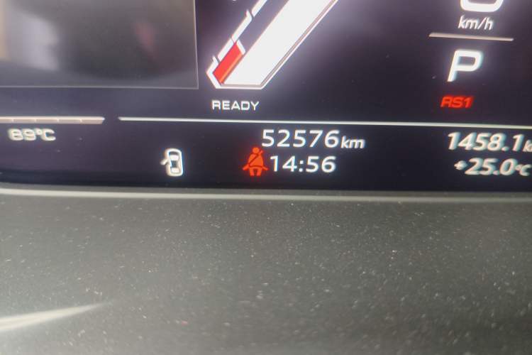 Used Audi S4 2022 S4 3.0TFSI Odometer Close Up