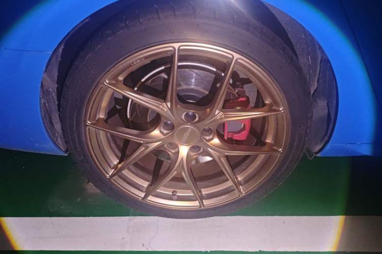Used Audi S4 2022 S4 3.0TFSI Right Front Wheel Hub