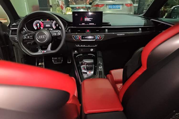 Used Audi S4 2022 S4 3.0TFSI Audio And AC Panel