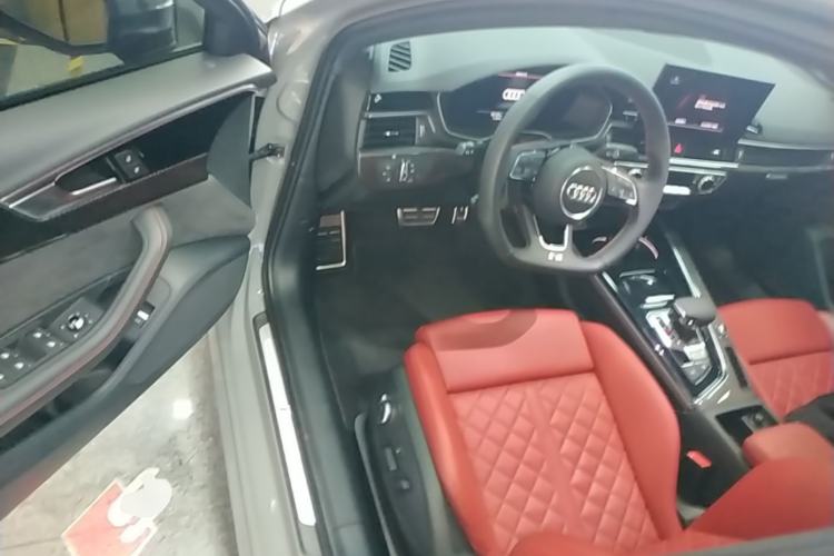 Used Audi S4 2022 S4 3.0TFSI Driver Seat