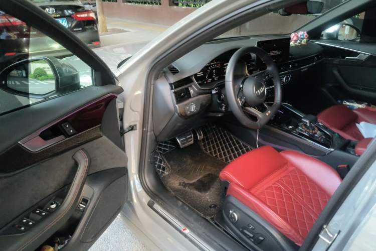 Used Audi S4 2022 S4 3.0TFSI Driver Seat