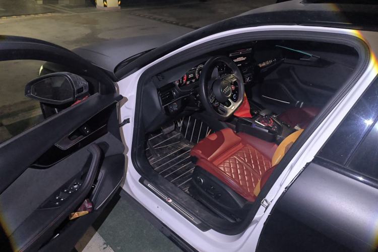 Used Audi S4 2022 S4 3.0TFSI Driver Seat