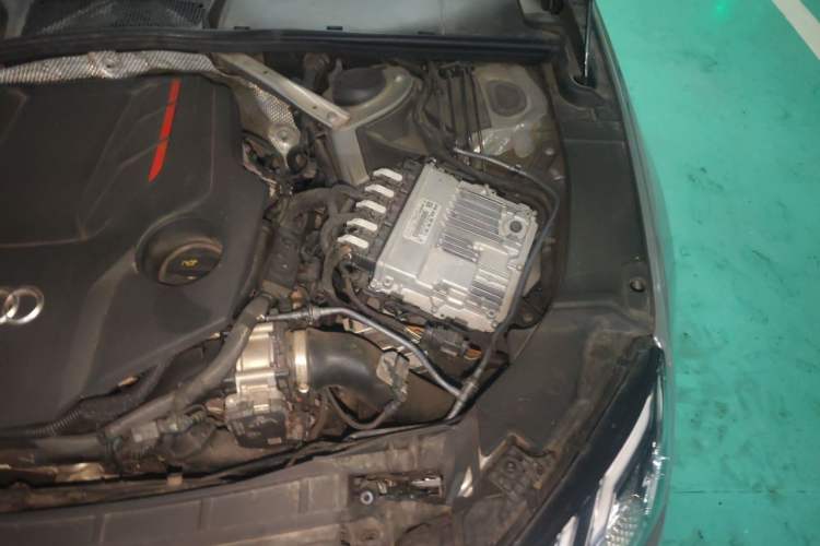 Used Audi S4 2022 S4 3.0TFSI Engine Bay Left