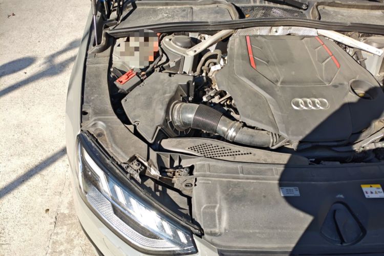 Used Audi S4 2022 S4 3.0TFSI Engine Bay Right